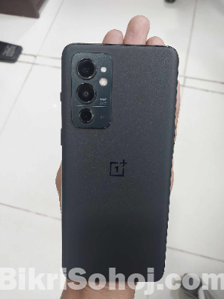 One Plus 9RT